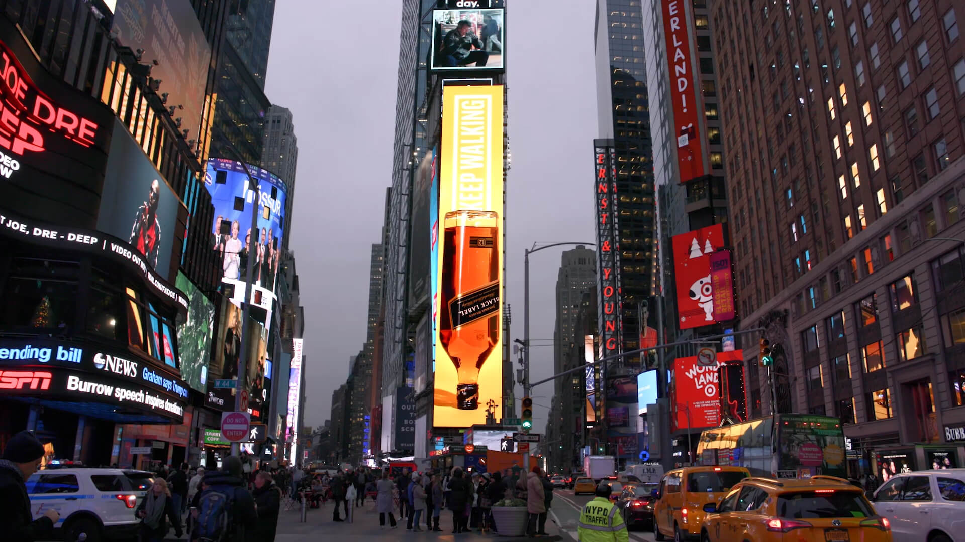 JW_TimesSquare_01_2020